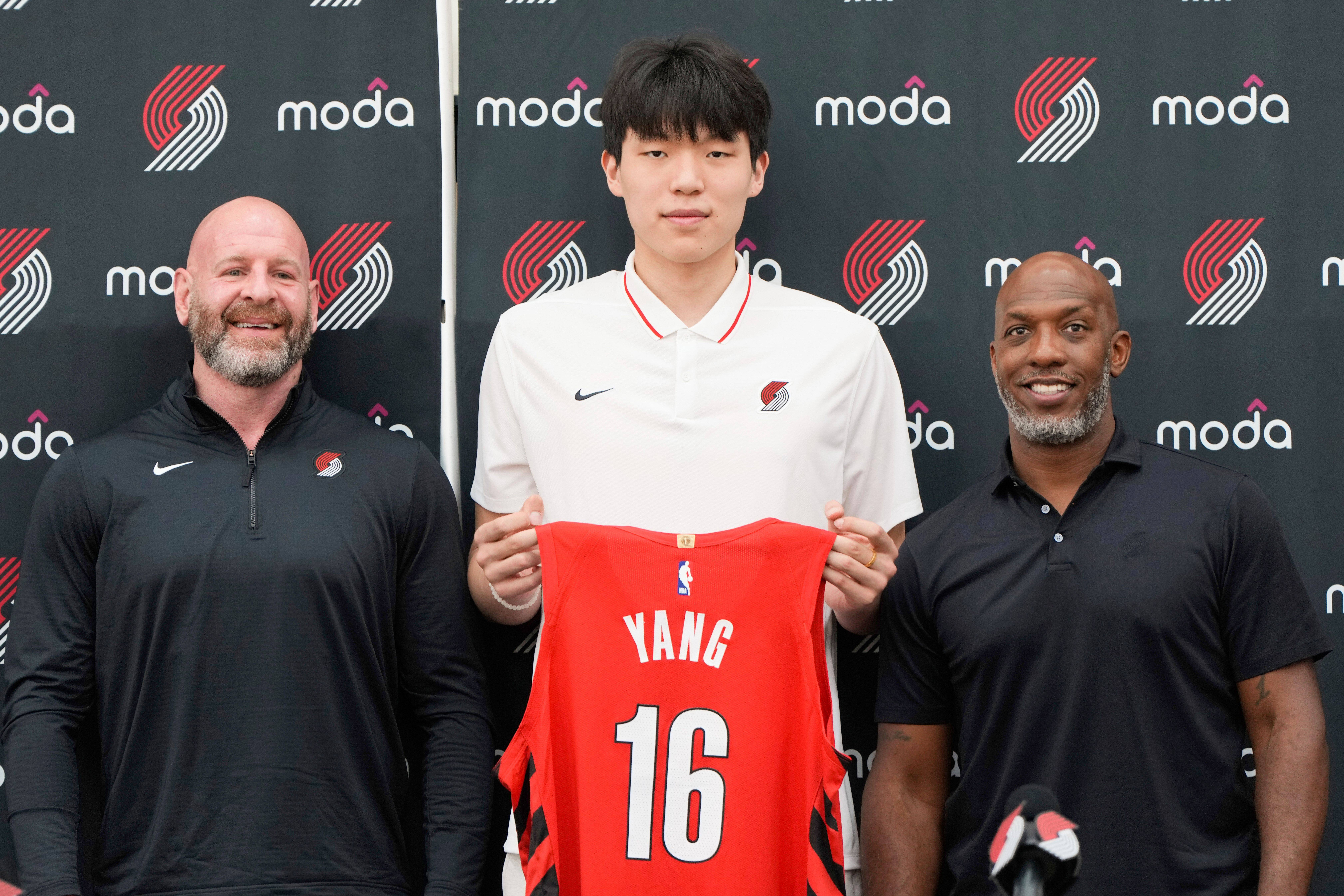 今晚皇家马德里篮球队备战NBA季后赛；遗憾出局细节流出；态度坚定；身体对抗强度拉满的简单介绍-九游娱乐app