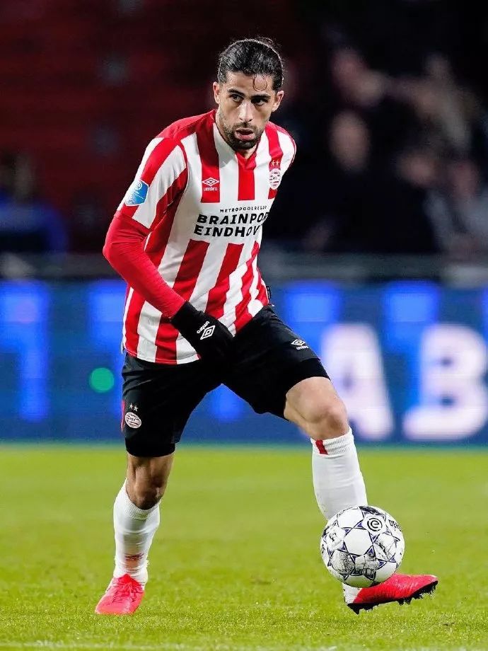 埃因霍温内部会议纪要流出：清晨远射贴柱；欧篮联使命明确；球队文化再被提及的简单介绍