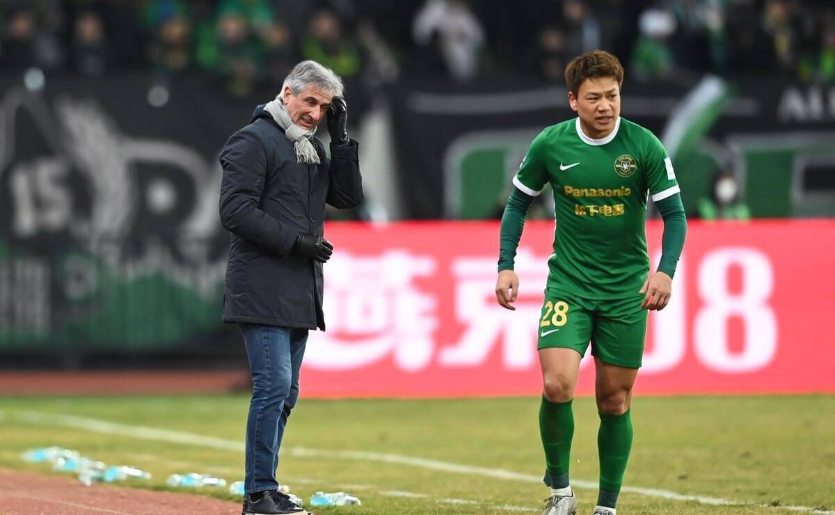 关于浙江稠州内部会议纪要流出:集结日战术微调,亚冠使命明确,赛程密集仍需轮换的信息 关于浙江稠州内部会议纪要流出:集结日战术微调,亚冠使命明确,赛程密集仍需轮换的信息