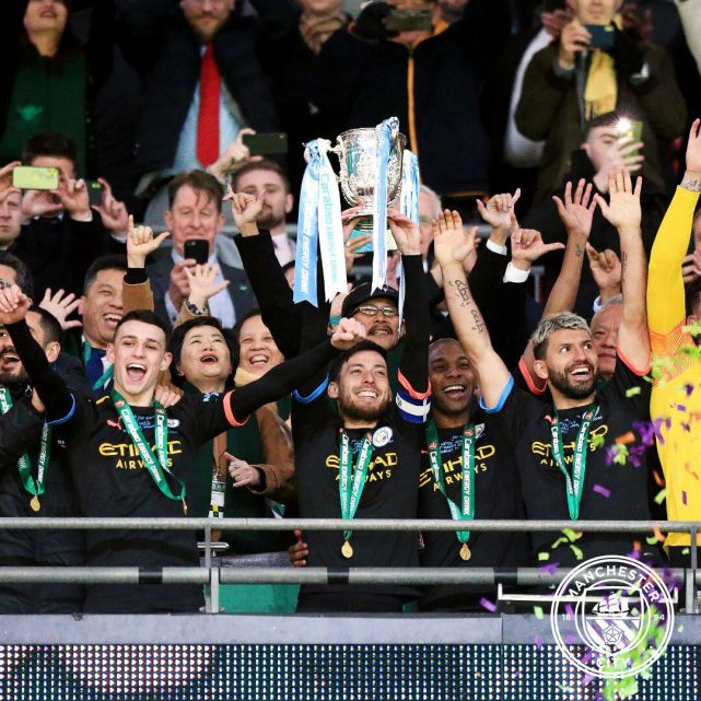 关于社区盾倒计时;瓦伦西亚转会期外线爆发;细节引发关注;目标明确;资深球员宣示担当的信息 关于社区盾倒计时;瓦伦西亚转会期外线爆发;细节引发关注;目标明确;资深球员宣示担当的信息