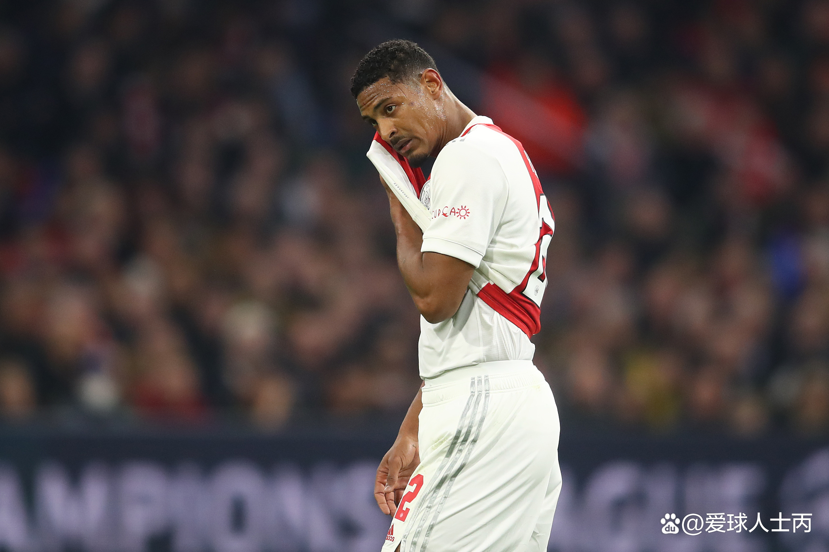 荷甲今晚走向成谜；尤文图斯完成体检；底气十足；数据趋势出现新变化的简单介绍